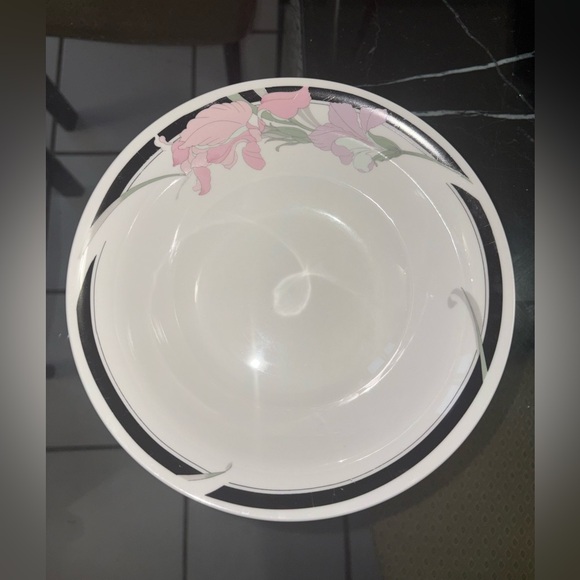 VINTAGE orchid Dinnerware Serving Set with black accents - Picture 3 of 5